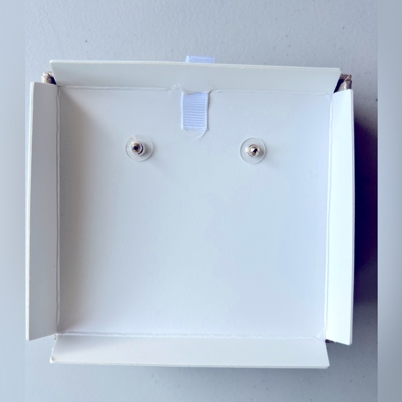 NWT Christian Siriano Gold Tone Round Rainbow Glass Stones Dangly Earrings - Picture 5 of 6